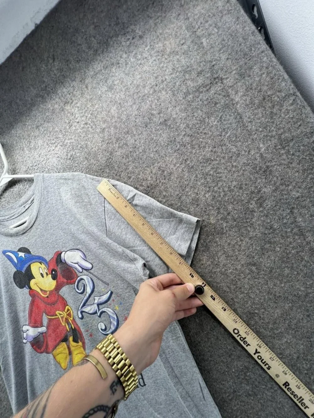 Vintage Disney Shirt Mens Small Gray Mickey Mouse 25th Graphic Tee Crewneck WDW
